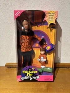1998 BARBIE Halloween Fun Barbie & Kelly Gift Set - Picture 1 of 9