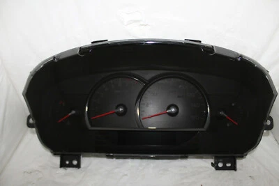 Cuadro de instrumentos velocímetro 05 Cadillac STS indicadores del panel de instrumentos 73.367 millas Foto 1 de 4