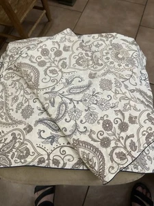 Fundas de almohada florales Moss River ESTÁNDAR floral cachemira núcleo de cabaña tubería azul marino - Imagen 1 de 6