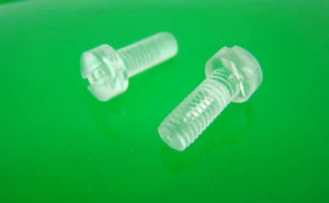 (100) Tornillos de cabeza de relleno ranurados de nailon transparentes de 10-32 x 1/2" - Imagen 1 de 3