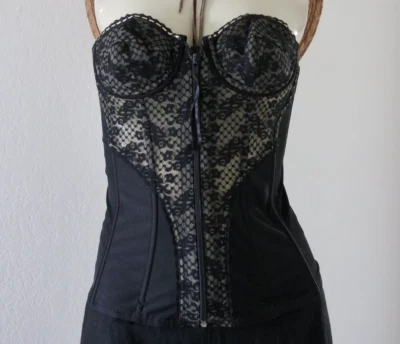 JCPenny Adonna vintage corsé encaje top desnudo transparente talla 32 B Foto 1 de 4