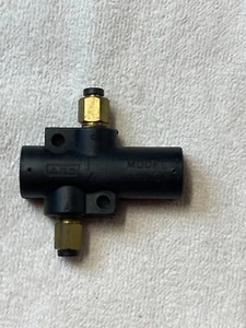 Ingersoll Rand ARO PR10 Air Flow Control Valve, Pulse Valve - Picture 1 of 3