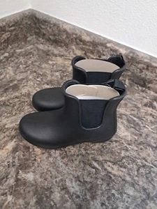NEW Crocs Black Freesail Chelsea Ankle Rain Boot Booties Women's Size 4.... - Picture 1 of 8