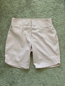 Puma Golf Women's Bermuda Shorts Chalk Pink Rose Size Small 533013-06 $65 - Picture 1 of 4