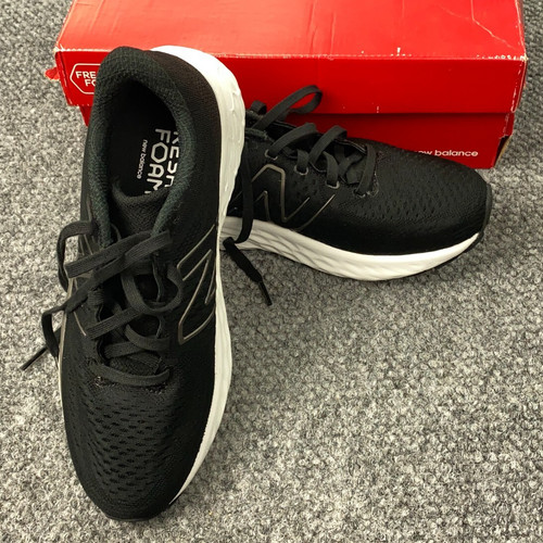 Sneakers New Balance Fresh Foam EVOZ v3 da uomo taglia 7 nere da corsa atletica