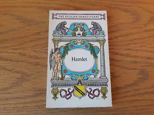 Hamlet Prince Of Denmark William Shakespeare 1969 Penguin Books - Picture 1 of 8