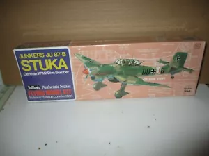Guillow's Flying Model Kit : JU 87-B Stuka Dive Bomber Kit 508 - Picture 1 of 6