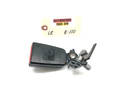 2010-2016 MERCEDES BENZ E550 LEFT DRIVER REAR SEAT BELT BUCKLE OEM - Изображение 1 из 4