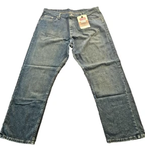 Wrangler Relaxed Fit Jeans Mens 40x30 Blue Straight Leg NEW WITH TAGS - Picture 1 of 6