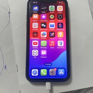 iPhone 11 Pro Max 64GB Reparaturbedürftig - Bild 1 von 7