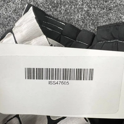 ISSEY MIYAKE Plaid Print Straight Leg Pants Women's Size 10 White/Blac - Image 1 of 4