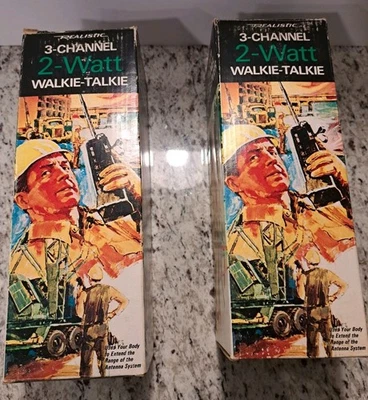 Pair Of Realistic TRC-201 Channel Citizens Band Transceiver Radio Walkie Talkie  - Image 1 of 3