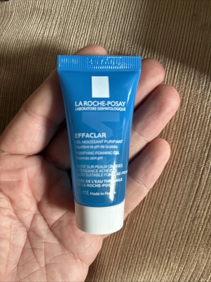 La Roche-Posay Effaclar Purifying Foaming Gel Cleanser 15ml Travel Size K10 - Image 1 of 1