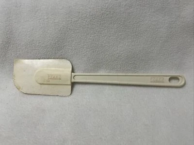 Vtg Pyrex Accessories Rubber Spatula Bowl Scraper Used - Image 1 of 4