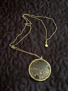 Catherine Weitzman Pressed Flower Gold Tone Pendant Necklace Big 2” Beautiful!! - Picture 1 of 5