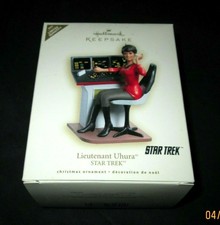 HALLMARK ORNAMENT STAR TREK 2007 LIEUTENANT UHURA~BOX VERY GOOD W/PRICE TAG!