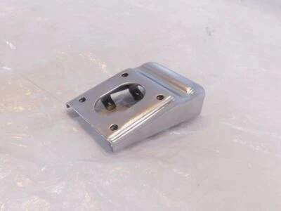 Soporte de cubo de lámpara de cabeza de faro para Suzuki Intruder 1400 Boulevard VS1400 Foto 1 de 4