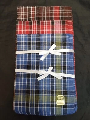12 Mens Handkerchiefs Hankies Hankerchief Cloths Blend 13" by 14"  Docena 240 - Image 1 of 3