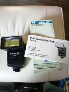 Carena TZ 250 Aufsteck - Multi Dedicated, Blitzgerät mit Zoom Schwenkreflektor - Bild 1 von 4