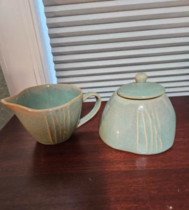 KN Karen Neuburger WILLOW COLLECTION Stoneware cream and sugar Sage Green Set - Picture 1 of 3