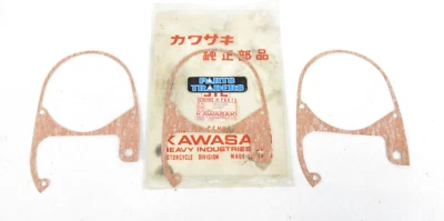 Подлинная прокладка крышки генератора Kawasaki (комплект 3) MC1 MC1M KM100 KE100 KD100 KD80 - Изображение 1 из 3