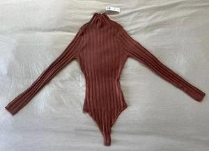 Abercrombie & Fitch Mock Turtleneck Knit Bodysuit Rust Brown Women’s Small NWT - Picture 1 of 6