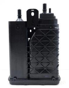NEW OEM GM Fuel Vapor Canister 84325521 Silverado Sierra HD 6.6L Gas 2020-2024 - Picture 1 of 5