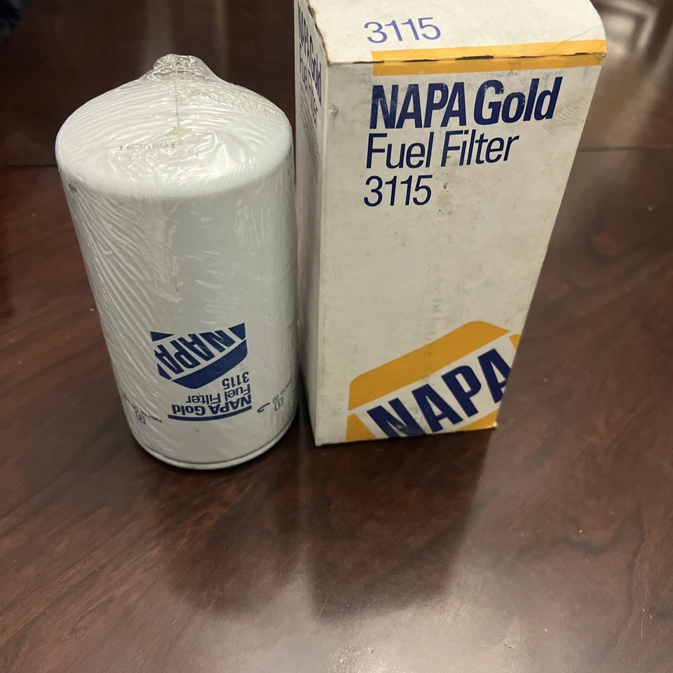 Золотой топливный фильтр NAPA 3115 (WIX 33115) запечатанный новый из старых запасов - Изображение 1 из 2