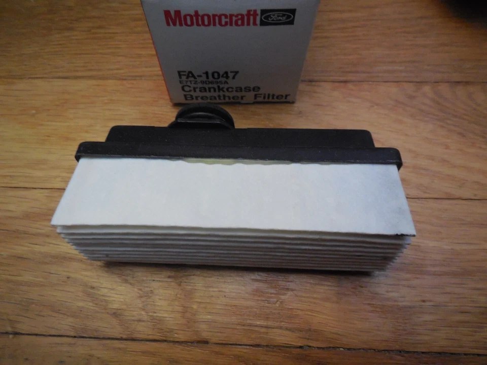 Filtro cárter Ford Bronco F150 F250 F350 1985 1986 nuevo de lote original E7TZ-9D695-A Foto 1 de 1