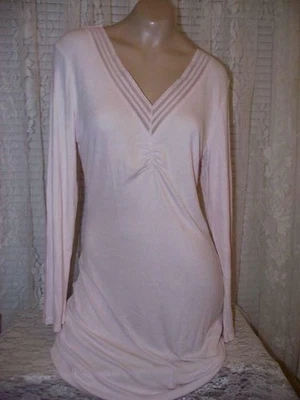 La Perla Studio S V Sleepshirt Ribbed Knit Soft Pink LS V-Neck - Image 1 of 4