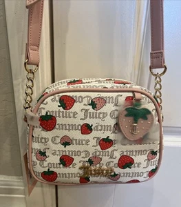 JUICY COUTURE White Pink Diamond FRESHLY PICKED Strawberry Camera Bag Purse NWT - Picture 1 of 5