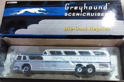  Corgi 1:50 Pittsburg Destination GM4501 Greyhound Scenicruiser Bus US54405 - Image 1 of 4