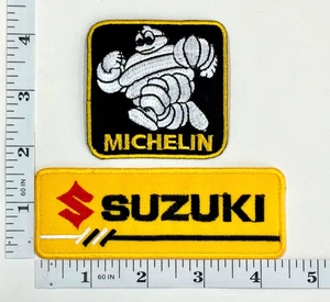 Juego de 2 parches bordados - Plancha - Carreras - Motocicletas - Suzuki - Michelin - Imagen 1 de 1