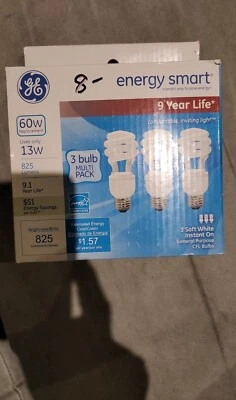 GE Energy Smart CFL Soft White Spiral Bulb 13 Watt/60 Watt 825 Lumens 3 pack NEW - Image 1 of 2