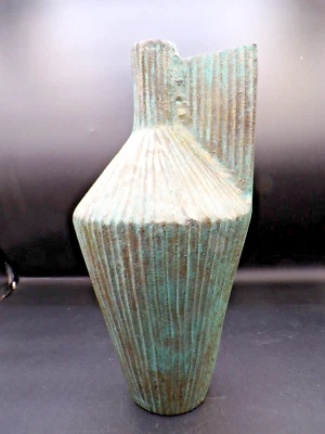 MCM Vintage Stil Doctor Cleo Vase Metall grün Kupfer Patina  - Bild 1 von 4