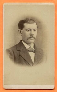 CDV Minneapolis, MN, Portrait of a Young Man, by Ericks, circa 1880s Backstamp - Picture 1 of 3