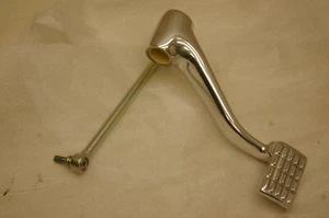 Pedale freno posteriore cromato Harley Davidson Sportster 883 e 1200 - Foto 1 di 6