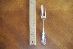 Towle vecchia forchetta inglese in argento sterling - 7,25" - con monogramma di 3 lettere - Foto 1 di 13