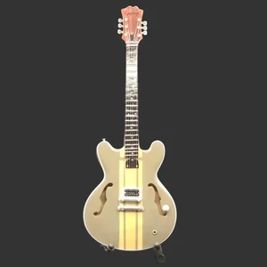 Miniature Guitar - Tom Delonge Blink 182 Epiphone ES333 - Model Guitar Inc Stand - Picture 1 of 7