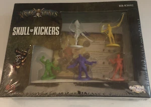 Rum & Bones Skull Kickers Minis Game Parts NEW Sealed - RB-SK002 Figures - Foto 1 di 2