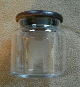SMALL GLASSJAR W/WOODEN LID - Picture 1 of 4