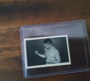 1935 United Tobacco Co World Famous Boxers Card #22 Lou Nova EX+ to EX/M - Picture 1 of 2