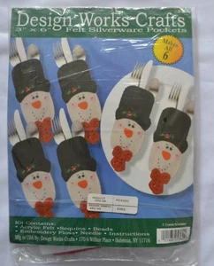 Design Works Felt Applique Snowmen Christmas Cutlery/Silverware Pockets Kit - Picture 1 of 6