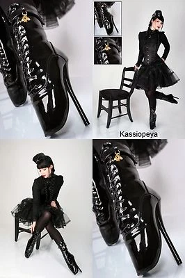 Kassiopeya Lackstiefel Ballett Stiefeletten High-Heels schwarz Boots Schuhe Neu - Bild 1 von 4