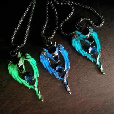 Leuchtende Halskette Wolfs Kette Herren und Damen Modeschmuck Geschenk Wolf Form - Bild 1 von 4