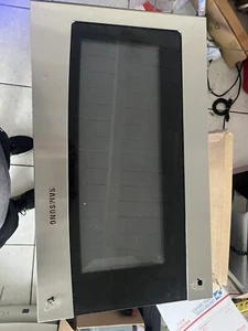 Conjunto de puerta de microondas DE94-02416Z OEM Samsung - ME16K3000AS/AC - Imagen 1 de 4