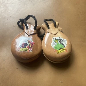 Bins Vintage Spanish Castanets Flamenco percussion instrument wood L90 W64mm - Picture 1 of 6