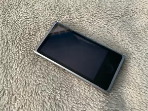 Apple iPod Nano 7th Gen 16GB Space Grey Please read description r.718 - Picture 1 of 3