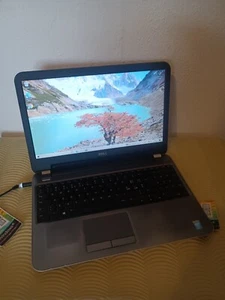 DELL INSPIRON 5537 15,6" i7-4500U 8GB 128gb SSD AMD HD8600 2GB WIN11 - Foto 1 di 7