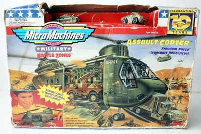 VINTAGE 1996 MICRO MACHINES MILITARY BATTLE ZONES ASSAULT COPTER NEW SEALED ! - Image 1 of 4